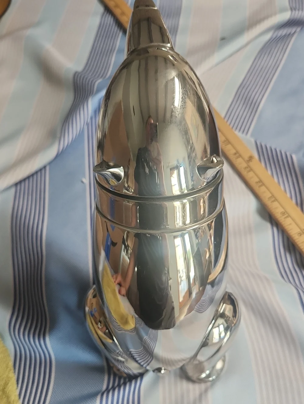 Restoration Harware vintage MCM polar bear cocktail shaker 10